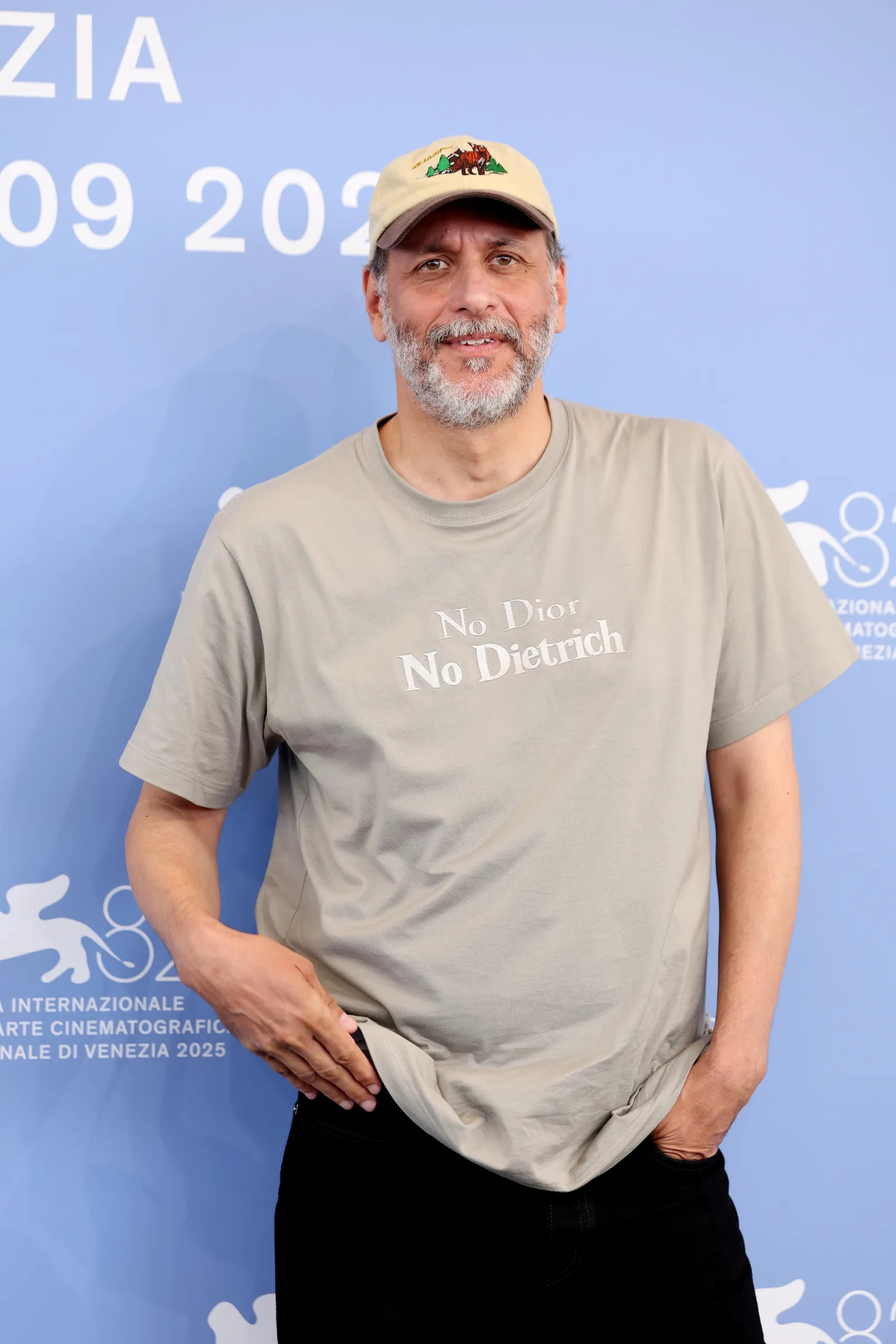 bzvn-dao-dien-luca-no-dior-no-dietrich