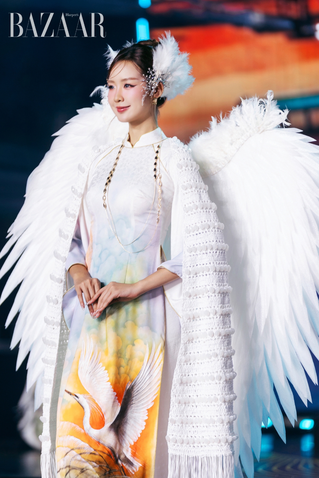 bzvn-hoa-a-hau-trinh-dien-ao-dai-tren-pho-di-bo-le-hoi-ao-dai-tp-hcm-2026-update00004