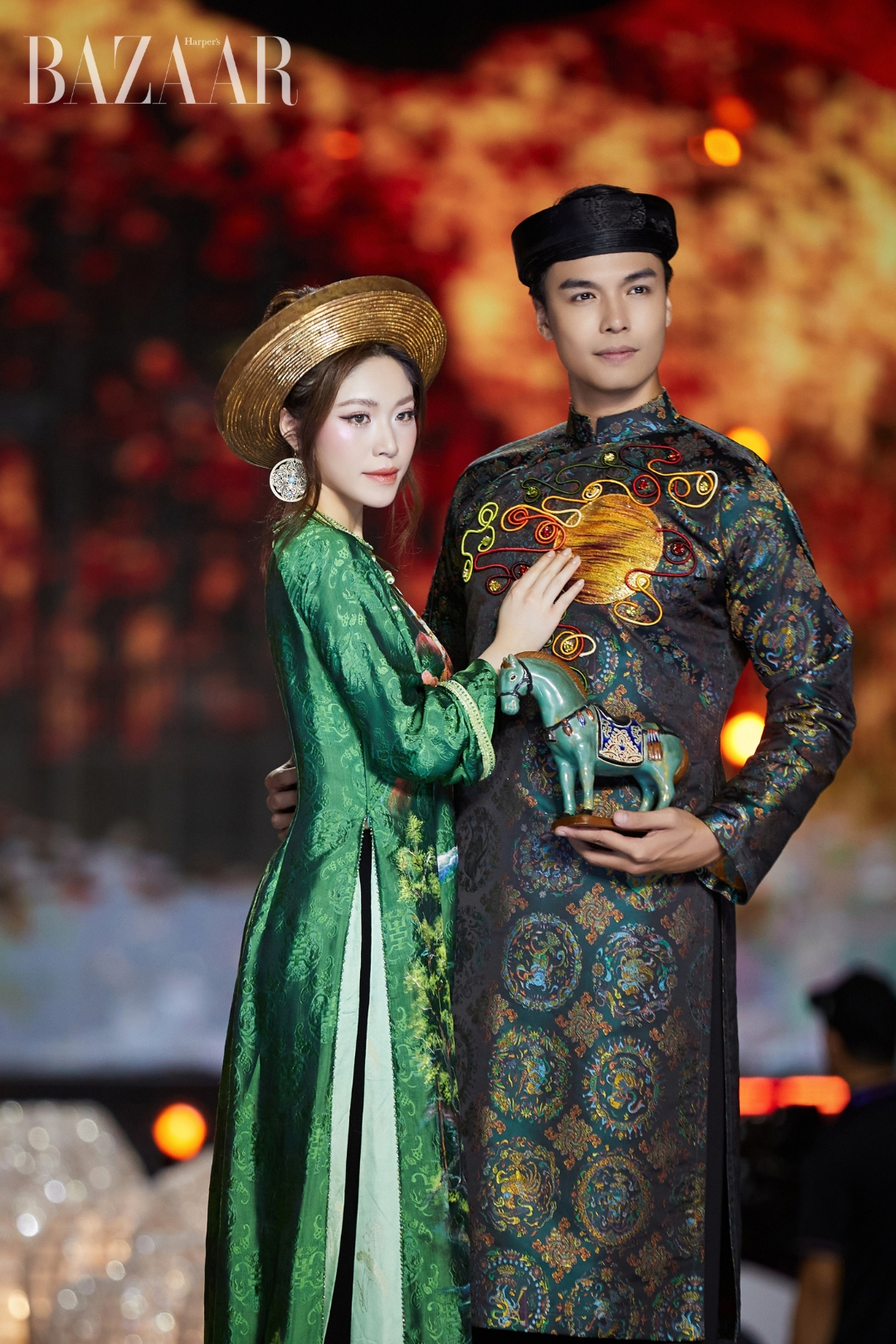 bzvn-hoa-hau-thanh-thao-dien-ao-dai-ntk-dinh-van-tho00003