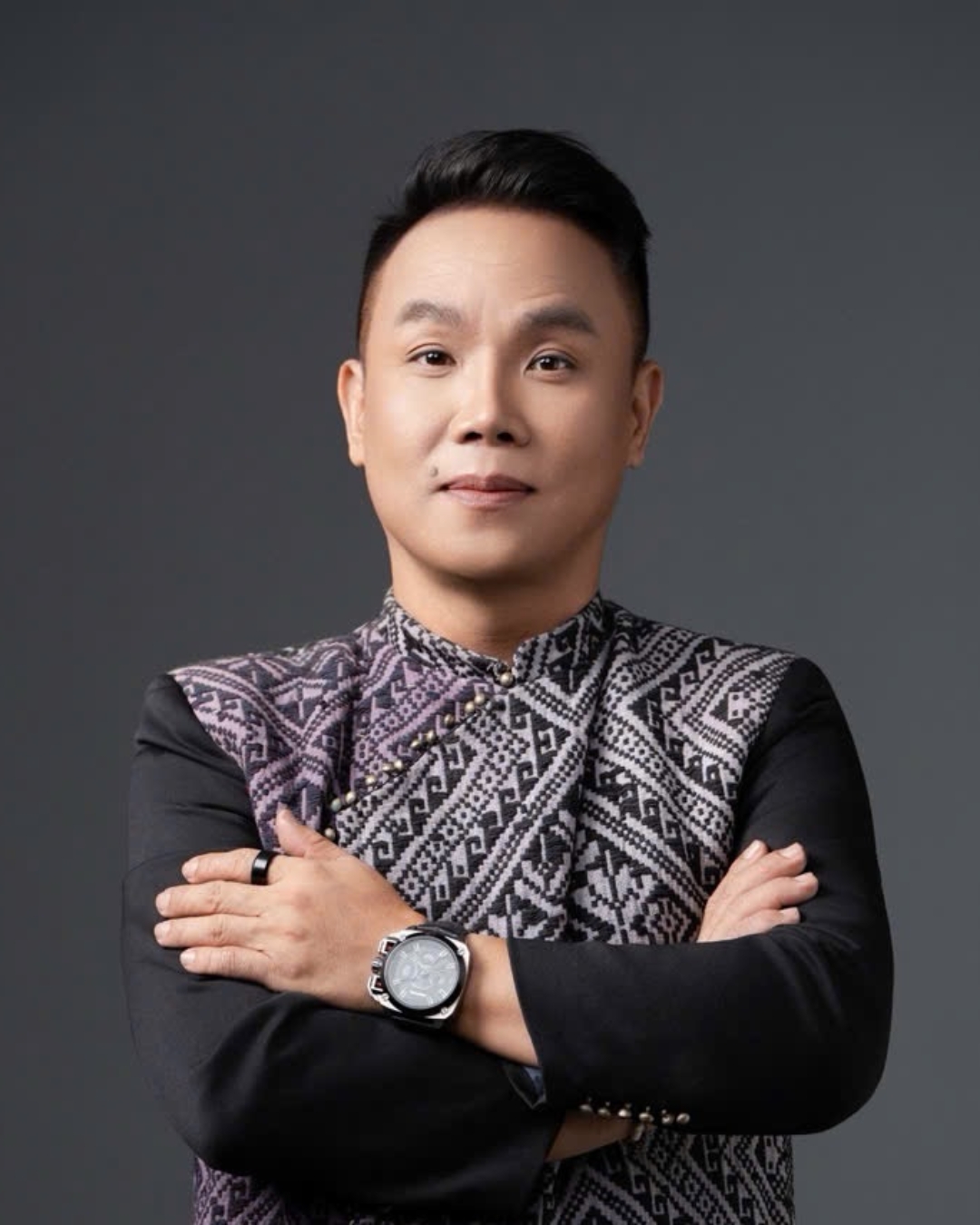 bzvn-ntk-nguyen-viet-hung-chan-dung