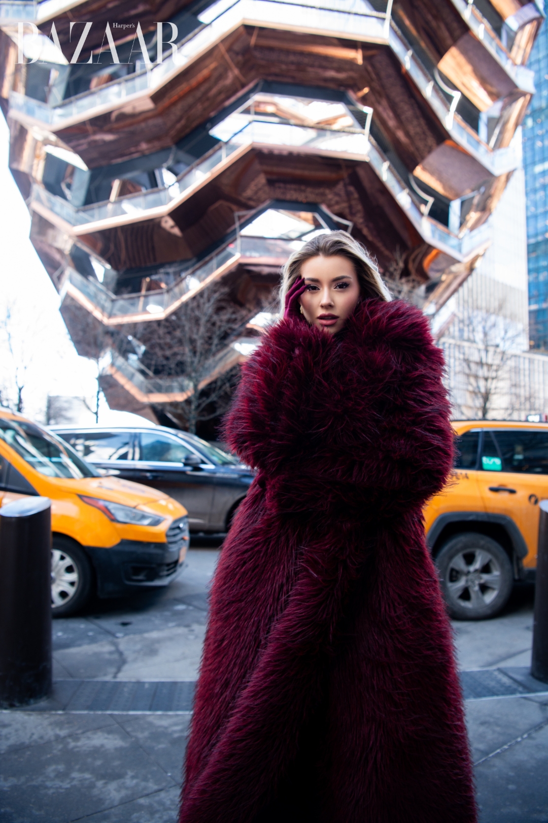 bzvn-photoshoot-miss-cosmo-2025-yolina-lindquist-new-york (2)