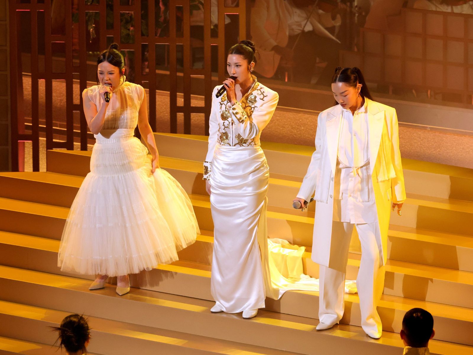 bzvn-rei-ami-dien-thiet-ke-do-long-tai-oscar-2026 (2)