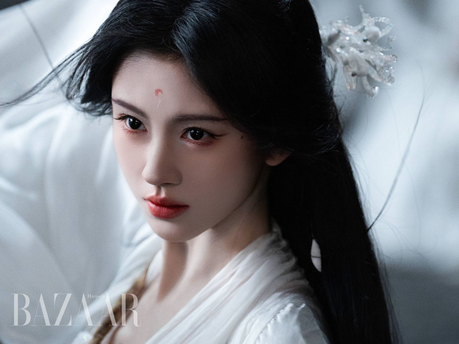 bzvn-rui-ro-ma-cuc-tinh-y-doi-mat-khi-phim-phat-song-giua-tam-bao-tron-thue- 8