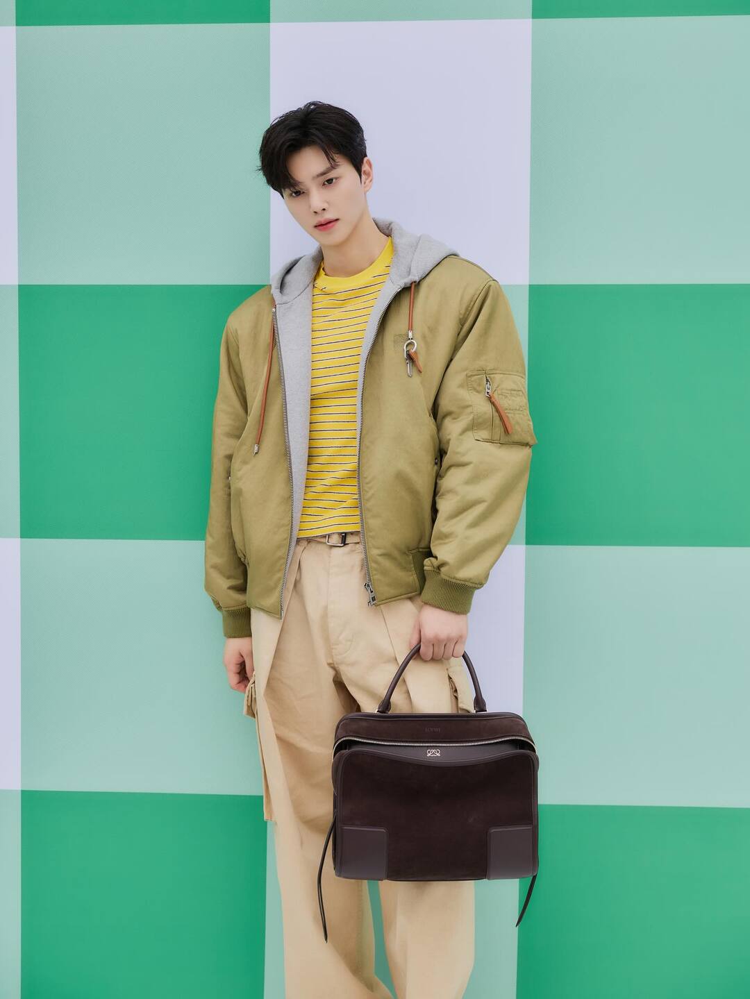 bzvn song kang loewe show (2)