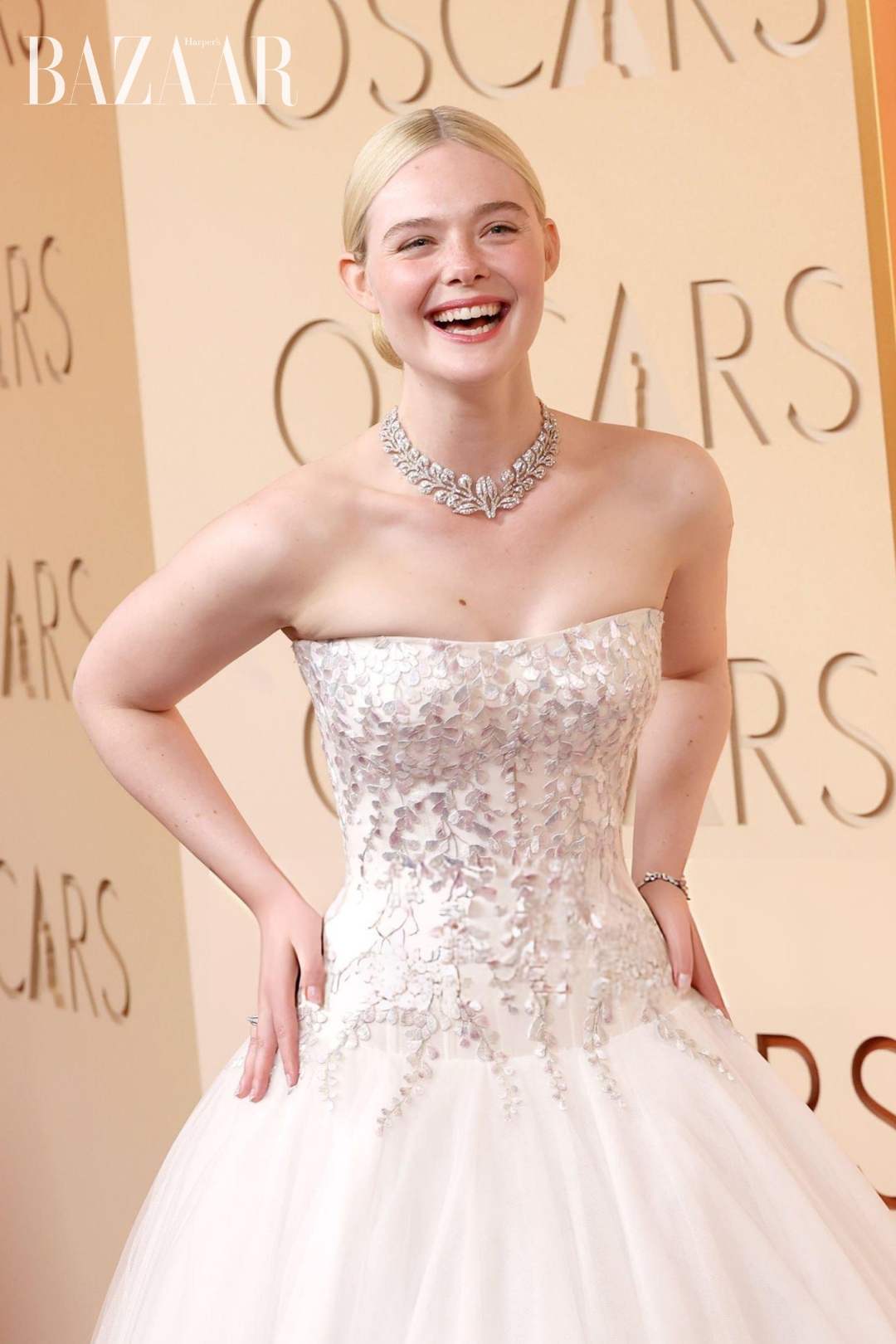 bzvn-tham-do-oscar-2026-elle-fanning (2)