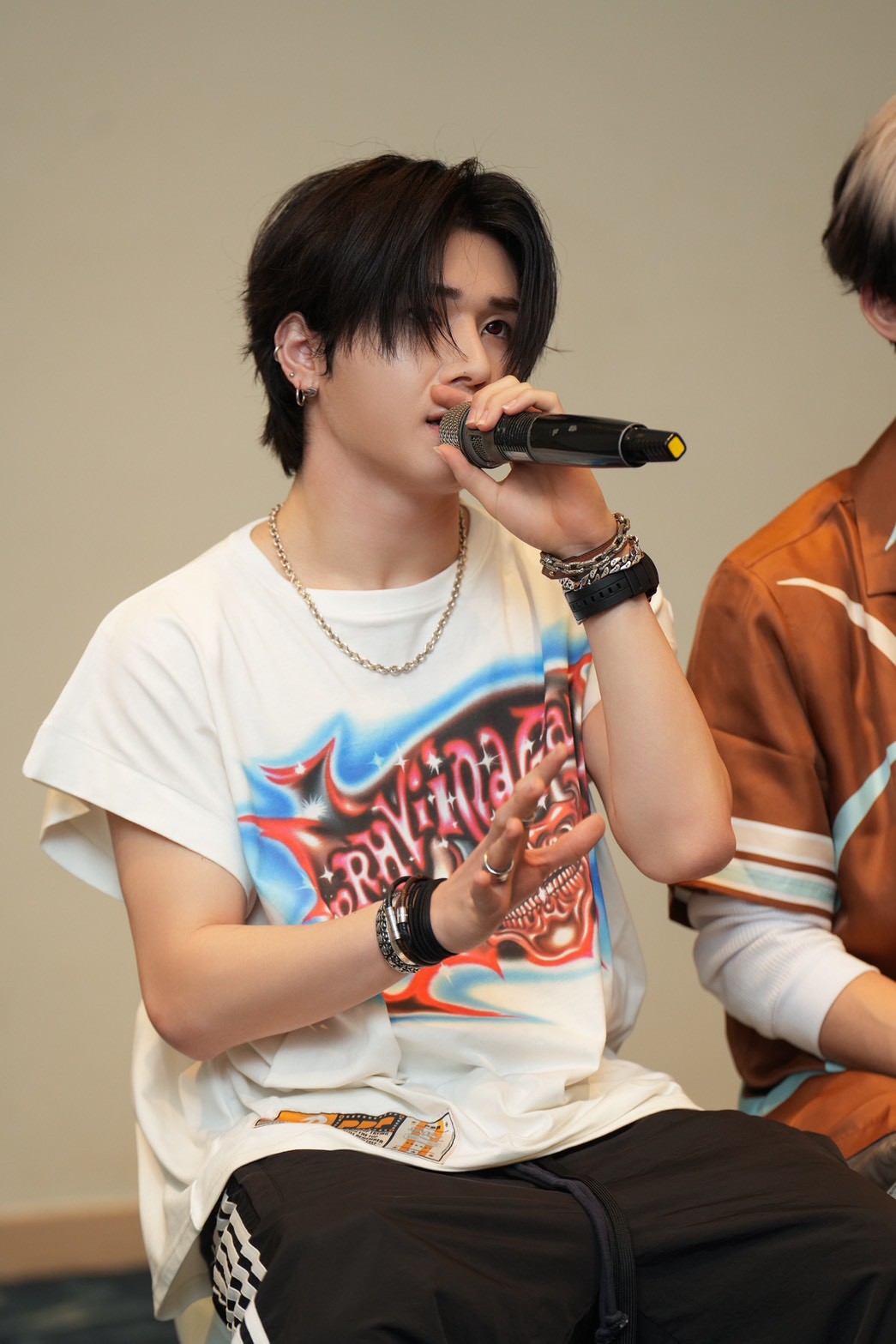 Nhóm nhạc nam Nhật Bản ONE OR EIGHT mang bản hit đình đám Tokyo Drift tới Việt Nam插图2