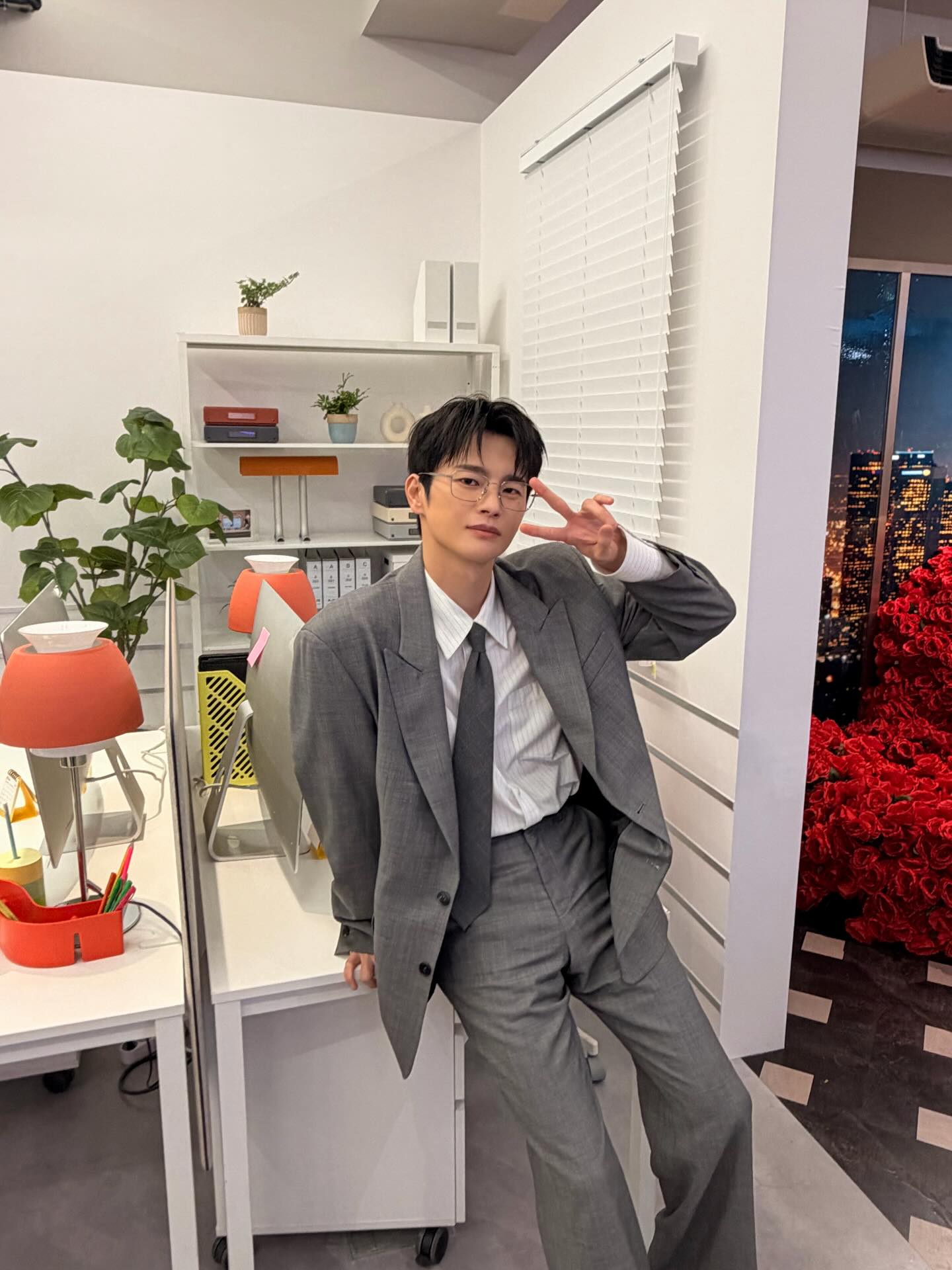 park gyeong nam-ban-trai-cua-jisoo-trong-boyfriend-on-demand