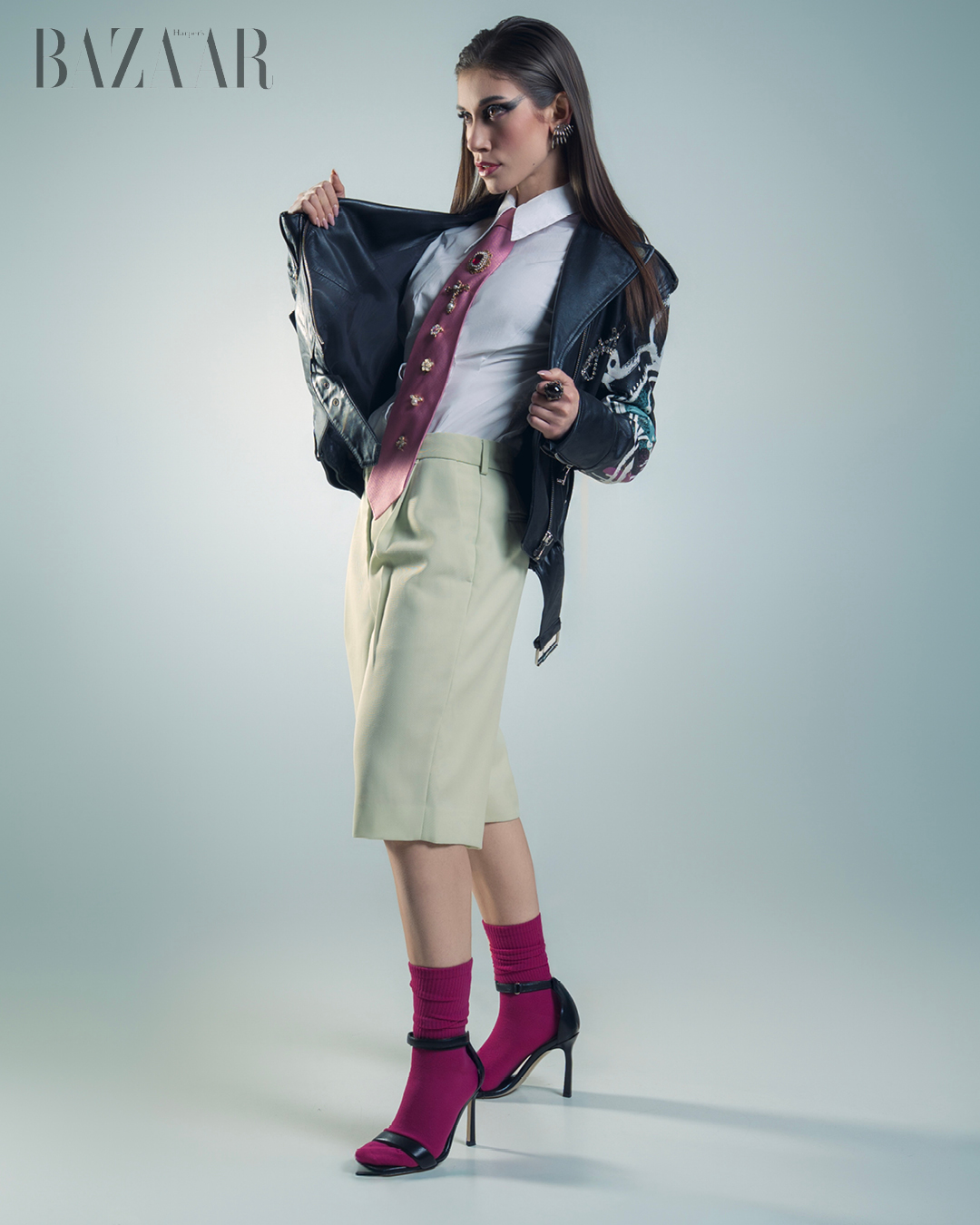 Bộ ảnh “Luxe in Motion” – cách nhìn mới về power dressing插图1