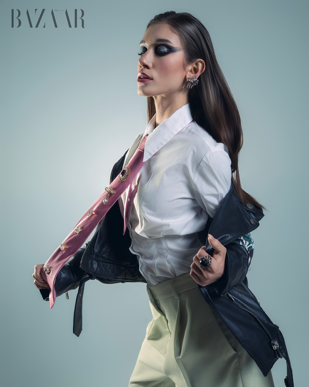 Bộ ảnh "Luxe in Motion" – cách nhìn mới về power dressing 2