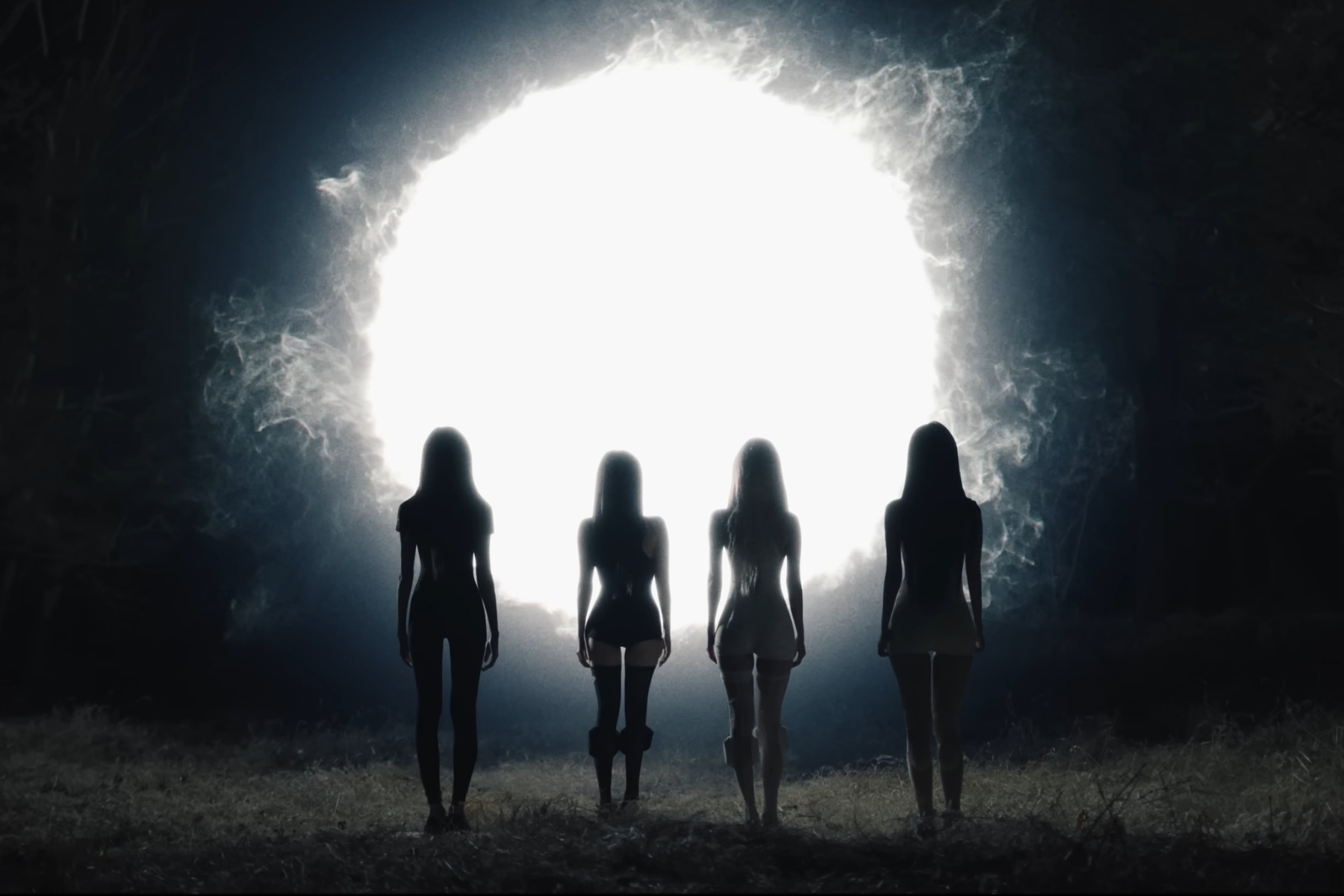 bzvn-aespa-lemonade-trailer-album-feng-local-brand-viet00002