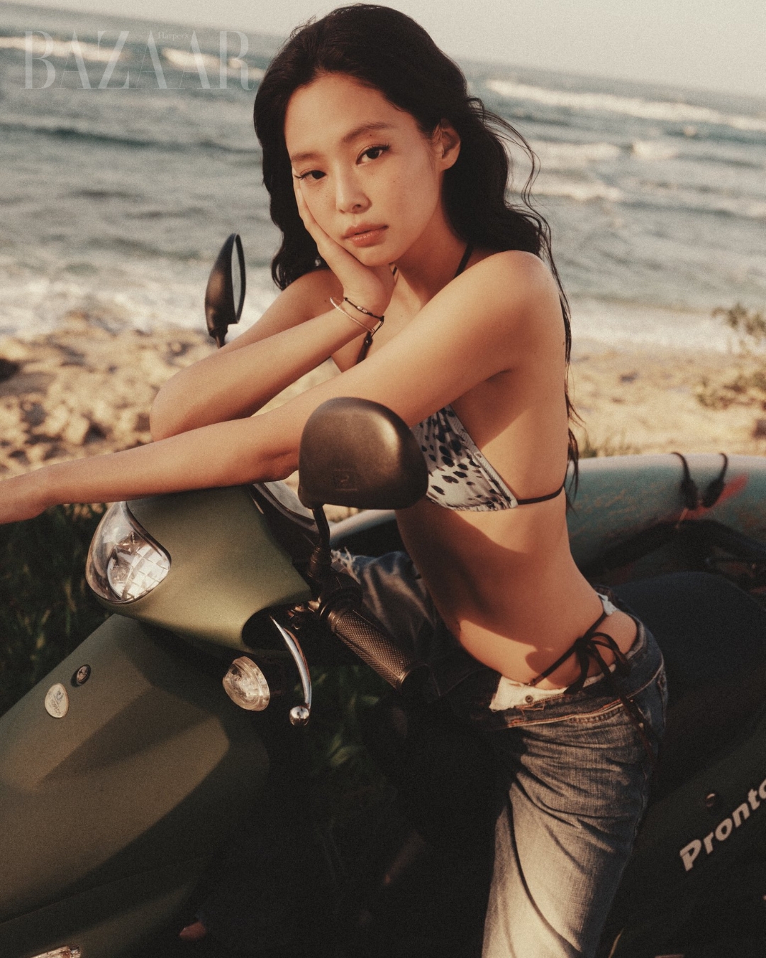 bzvn-bst-jennie-frankies-bikinis-mua-bikini-cho-mua-he00002