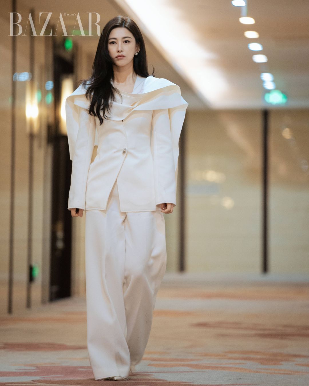 bzvn-chu-chau-va-hinh-tuong-phu-nu-tu-luc-tu-cuong-trong-mat-ngu-ky- 8