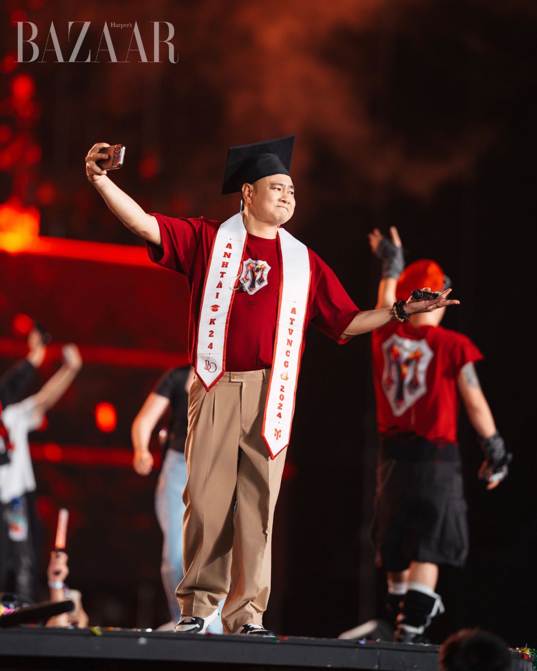 bzvn-gai-home-concert-khep-lai-hanh-trinh-ruc-ro-cua-anh-trai-vuot-ngan-chong-gai-2024-1