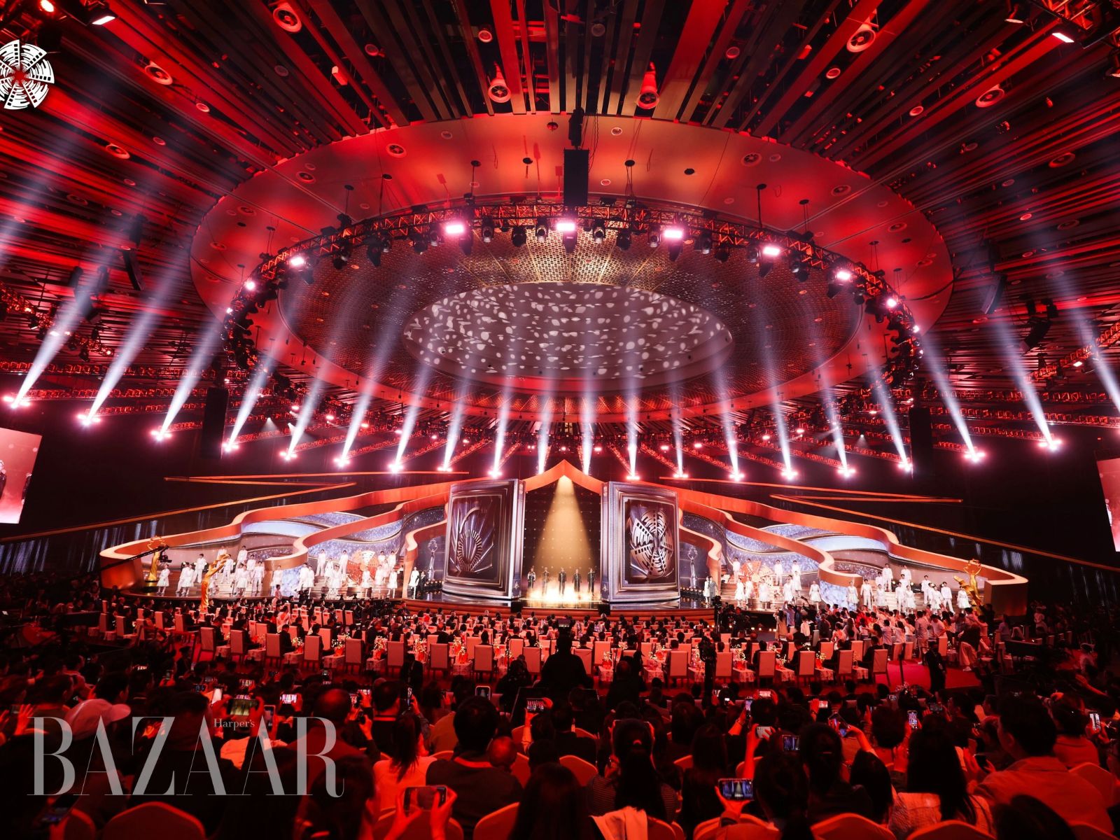 Versace đồng hành cùng LHP Quốc tế Bắc Kinh lần thứ 16插图5