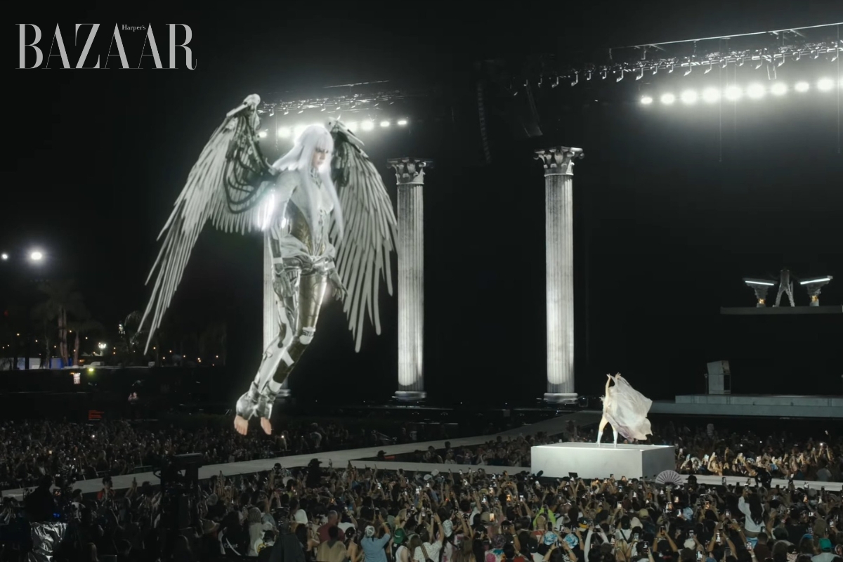 bzvn-lisa-coachella-2026-anyma-bad-angel-iris-van-herpen00004