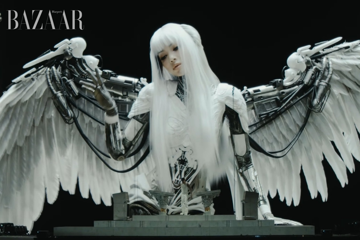 bzvn-lisa-coachella-2026-anyma-bad-angel-iris-van-herpen00005