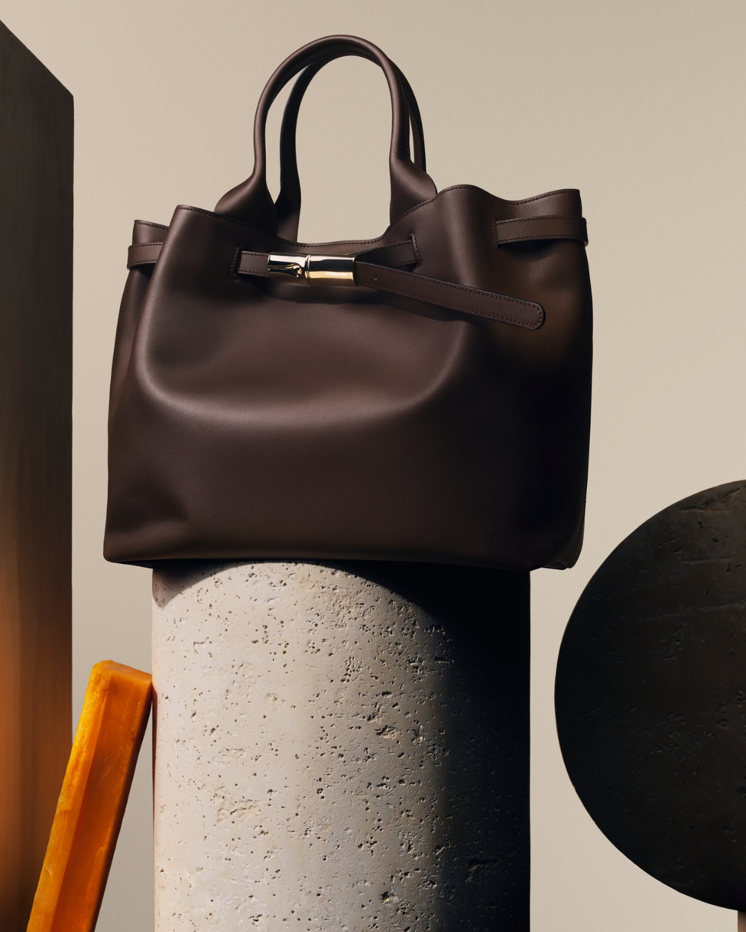 Longchamp Le Smart: Túi xách bền bỉ cho nhịp sống thành thị插图4