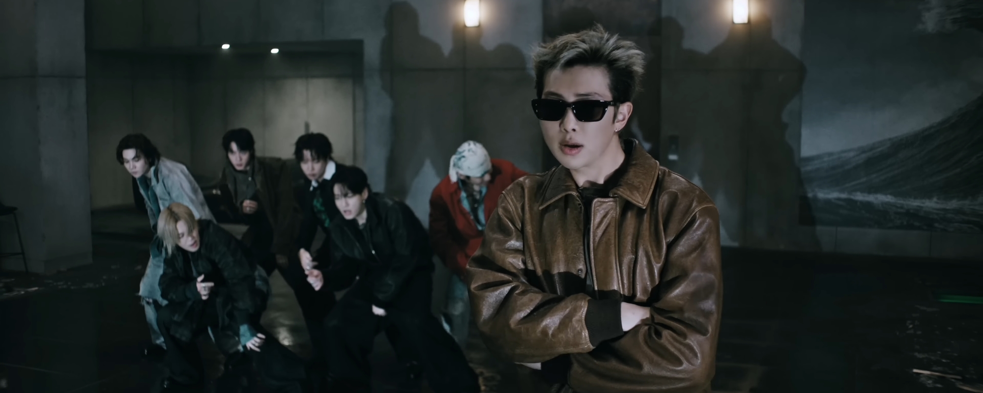 bzvn-mv-bts-oldboy-20 (7)