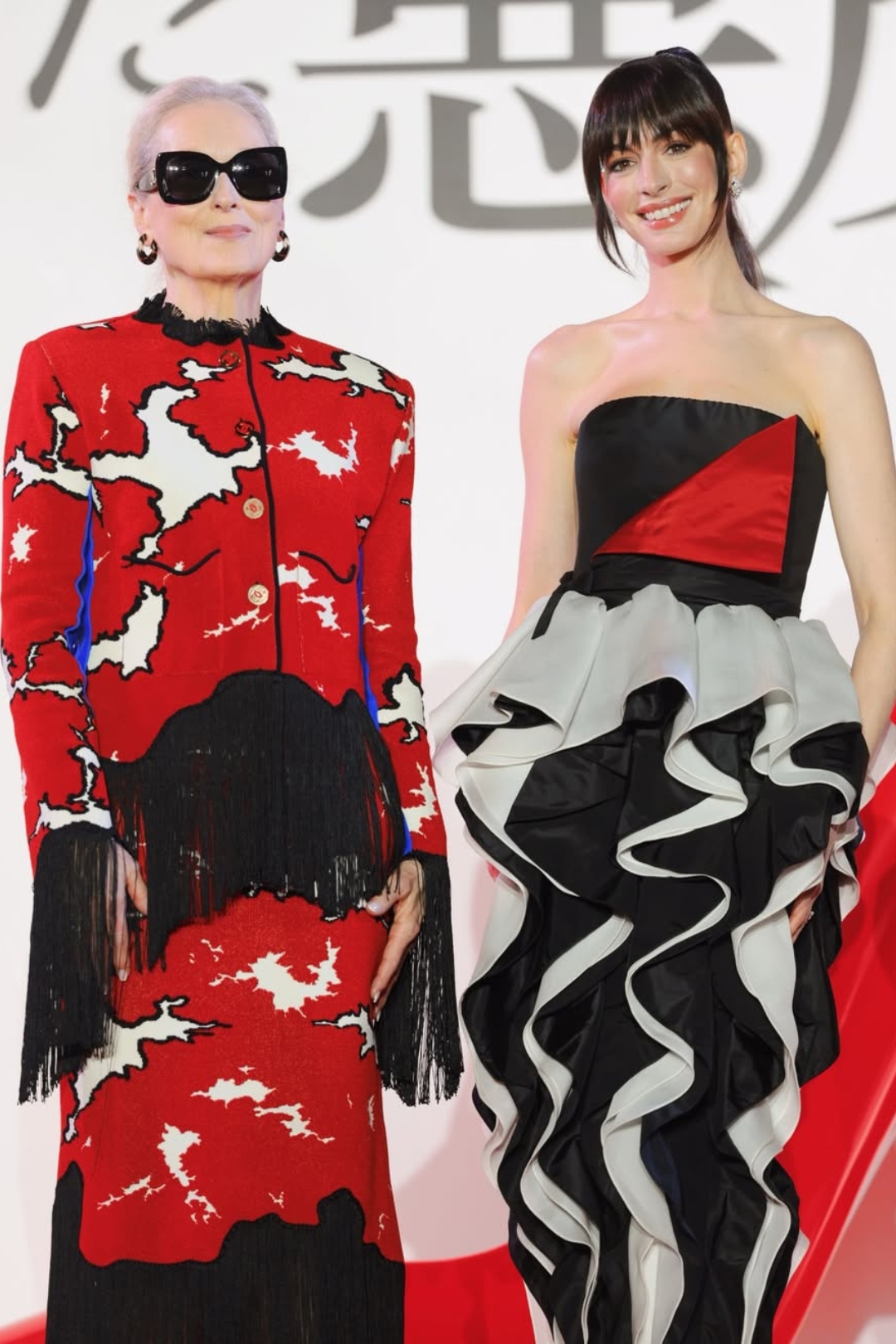 bzvn-quang-ba-the-devil-wears-prada-meryl-streep-anne-hathaway-nam-2026-tokyo (1)