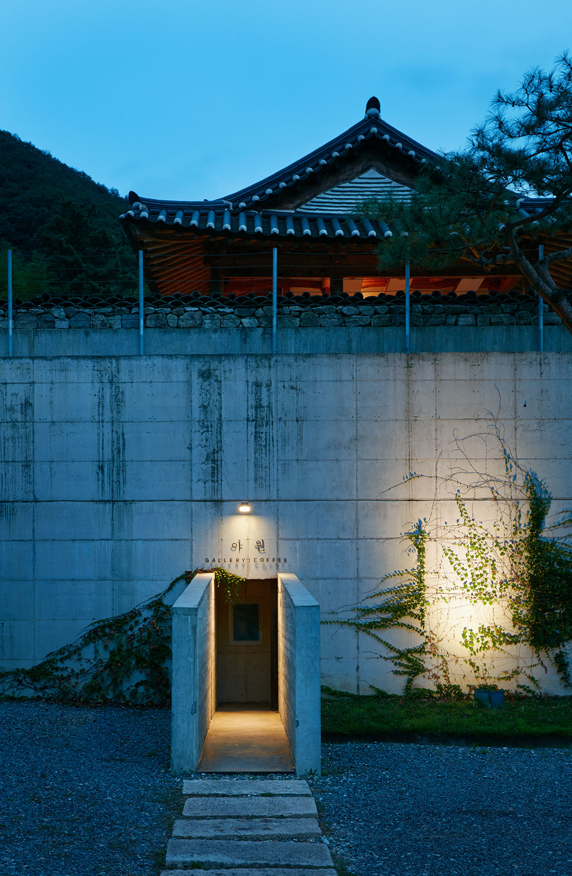 bzvn-truong-quay-perfect-crown-nha-cua-byeon-woo-seok-lee-ahn-boi-canh-phim (6)