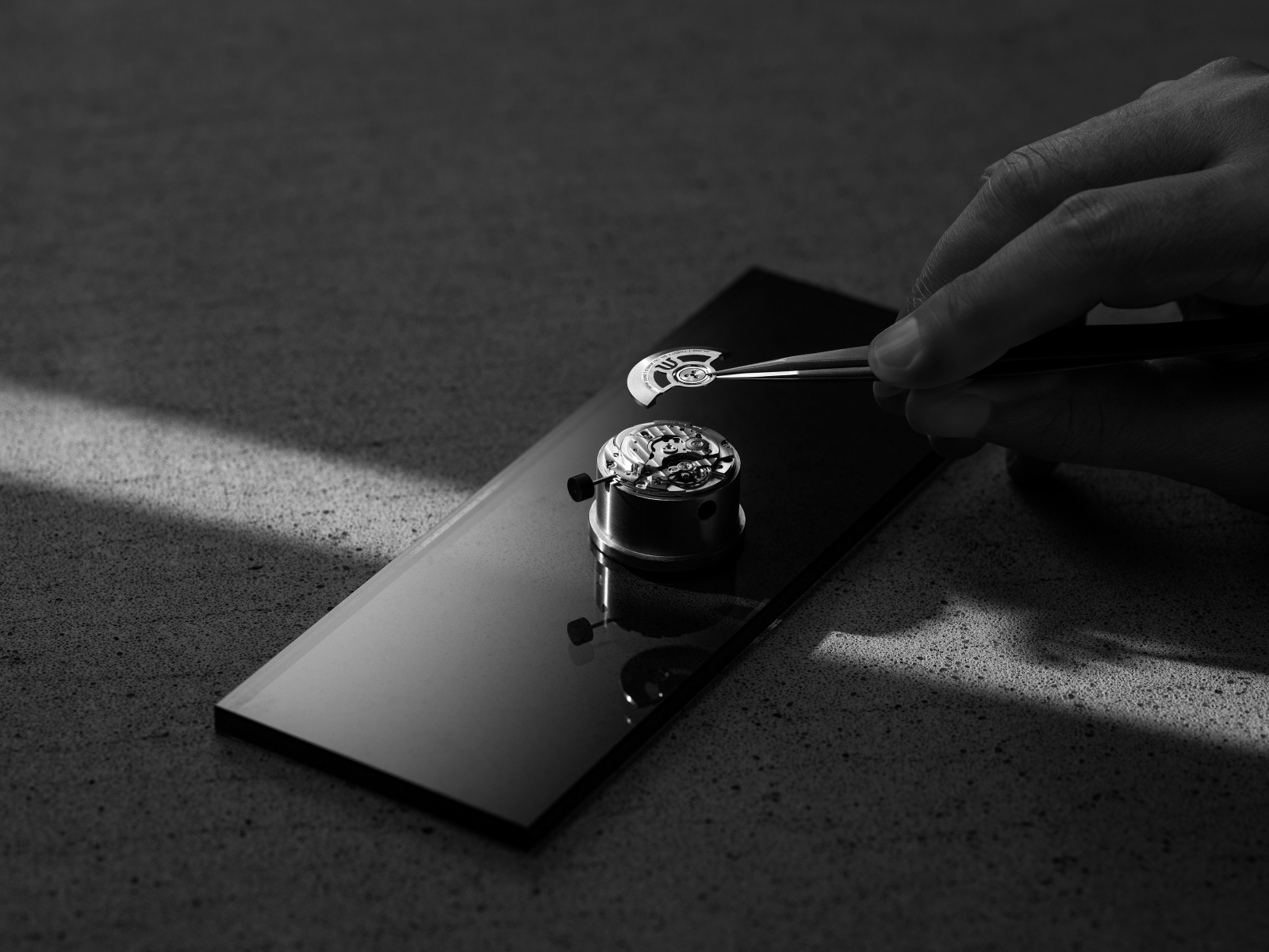 Maurice Lacroix: 50 năm dung hòa tinh hoa Thụy Sĩ và nhịp sống đô thị đương đại插图1