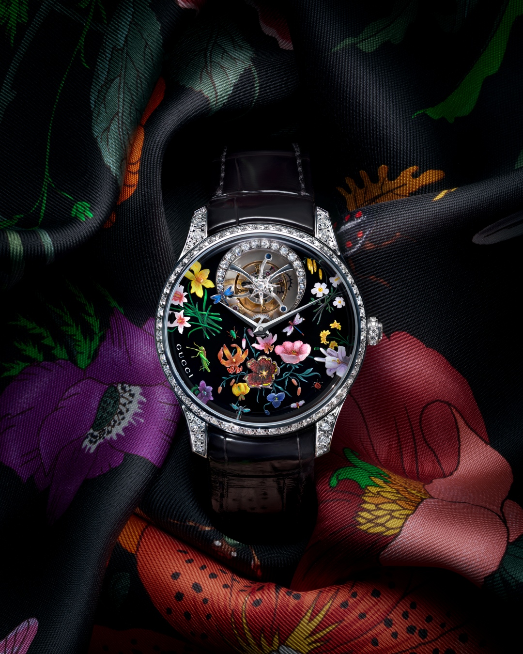 bst-dong-ho-gucci-ra-mat-2026