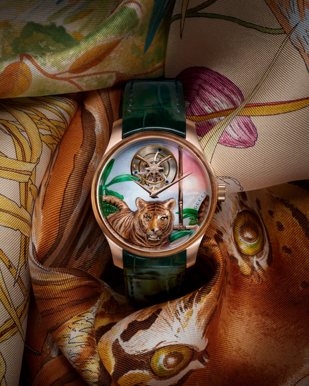 bst-dong-ho-gucci-ra-mat-2026