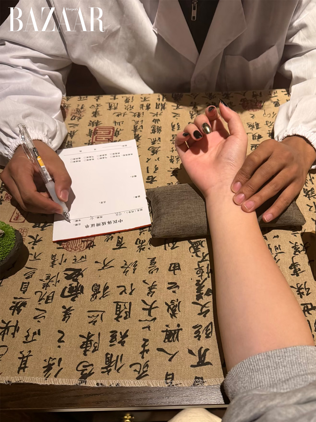 Đi Bar Đông y, giới trẻ gọi cocktail theo đơn bắt mạch插图4