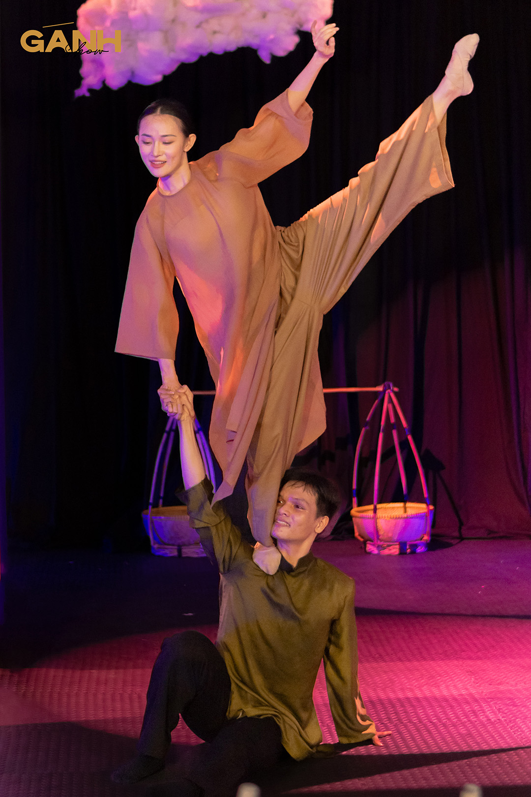 Gánh Show dùng quang gánh kể chuyện Sài Gòn插图3