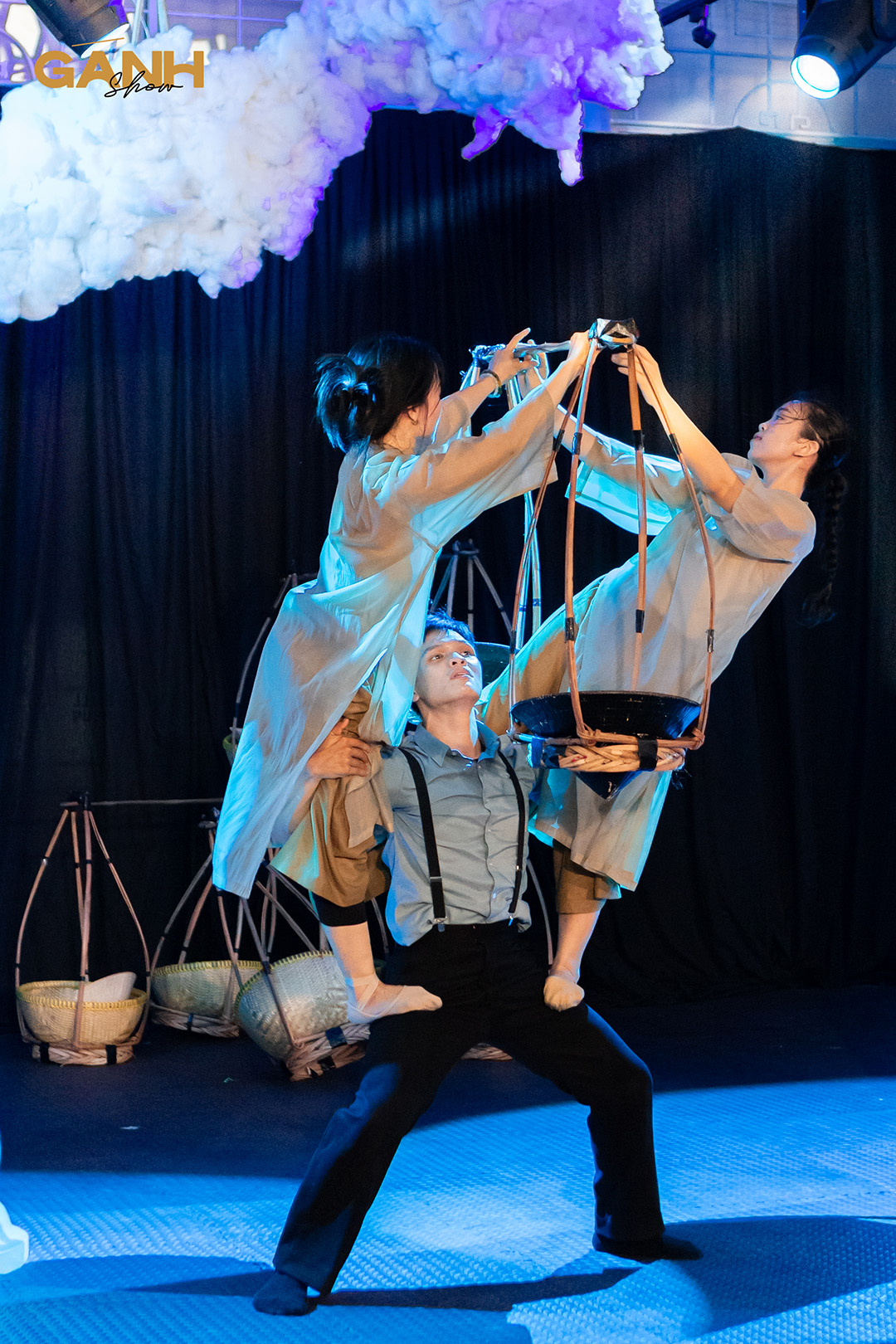Gánh Show dùng quang gánh kể chuyện Sài Gòn插图5