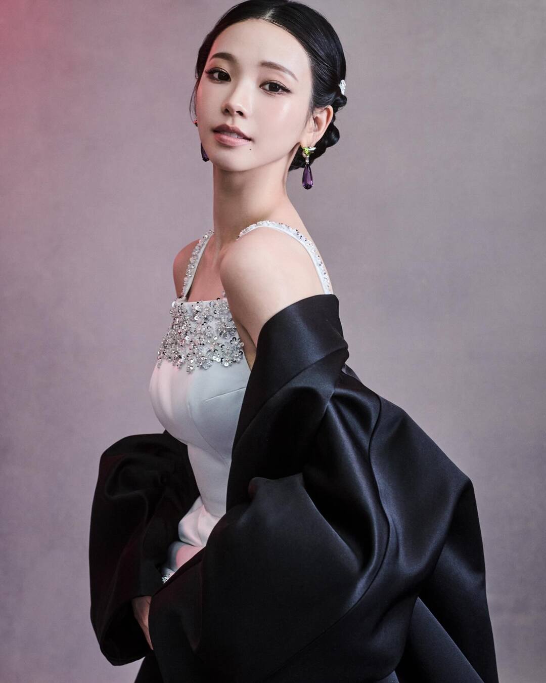 bzvn-aespa-met-gala-2026-karina00001