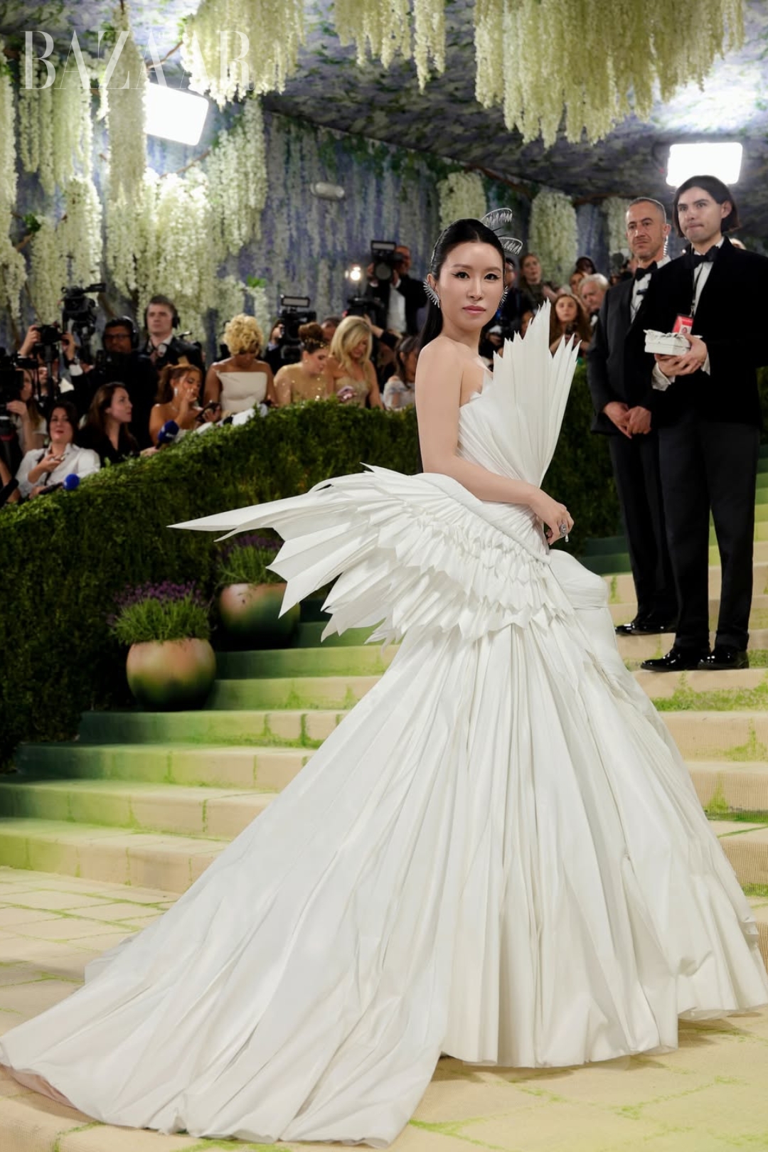 bzvn-best-dressed-met-gala-2026-dress-code-sao-mac-dep (10)
