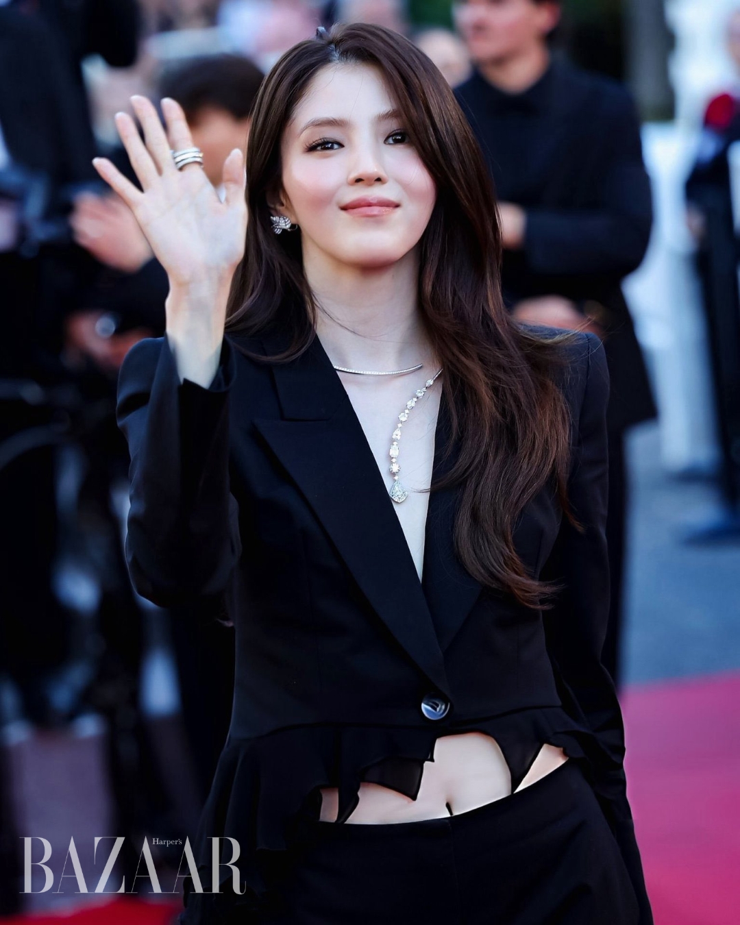 bzvn-han-so-hee-cannes-202600002
