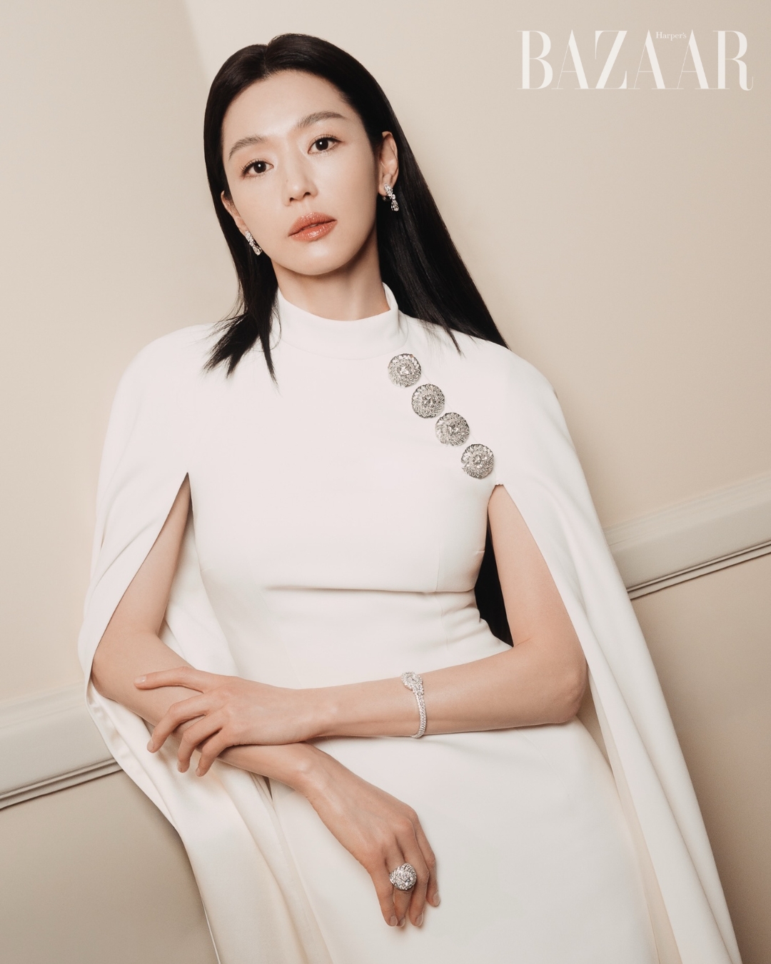 bzvn-jun-ji-hyun-lhp-cannes-2026-louis-vuitton-piaget (9)