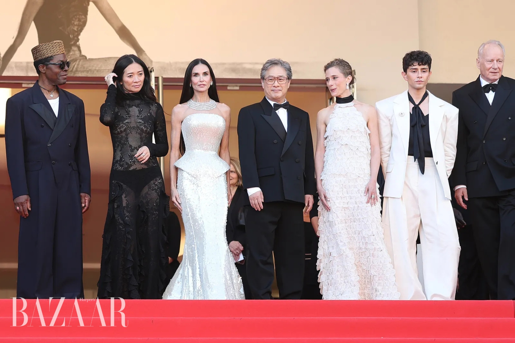 bzvn-lhp-cannes-2026-demi-moore-chopard-tham-do (1)