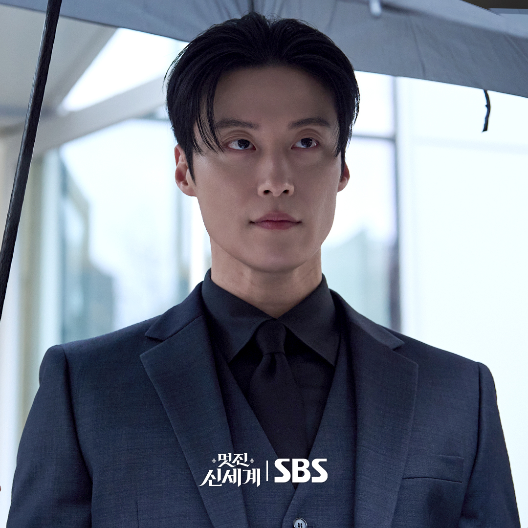 bzvn-my-royal-nemesis-ke-thu-hoang-gia-cua-toi-phim-review-heo-nam-jun (6)