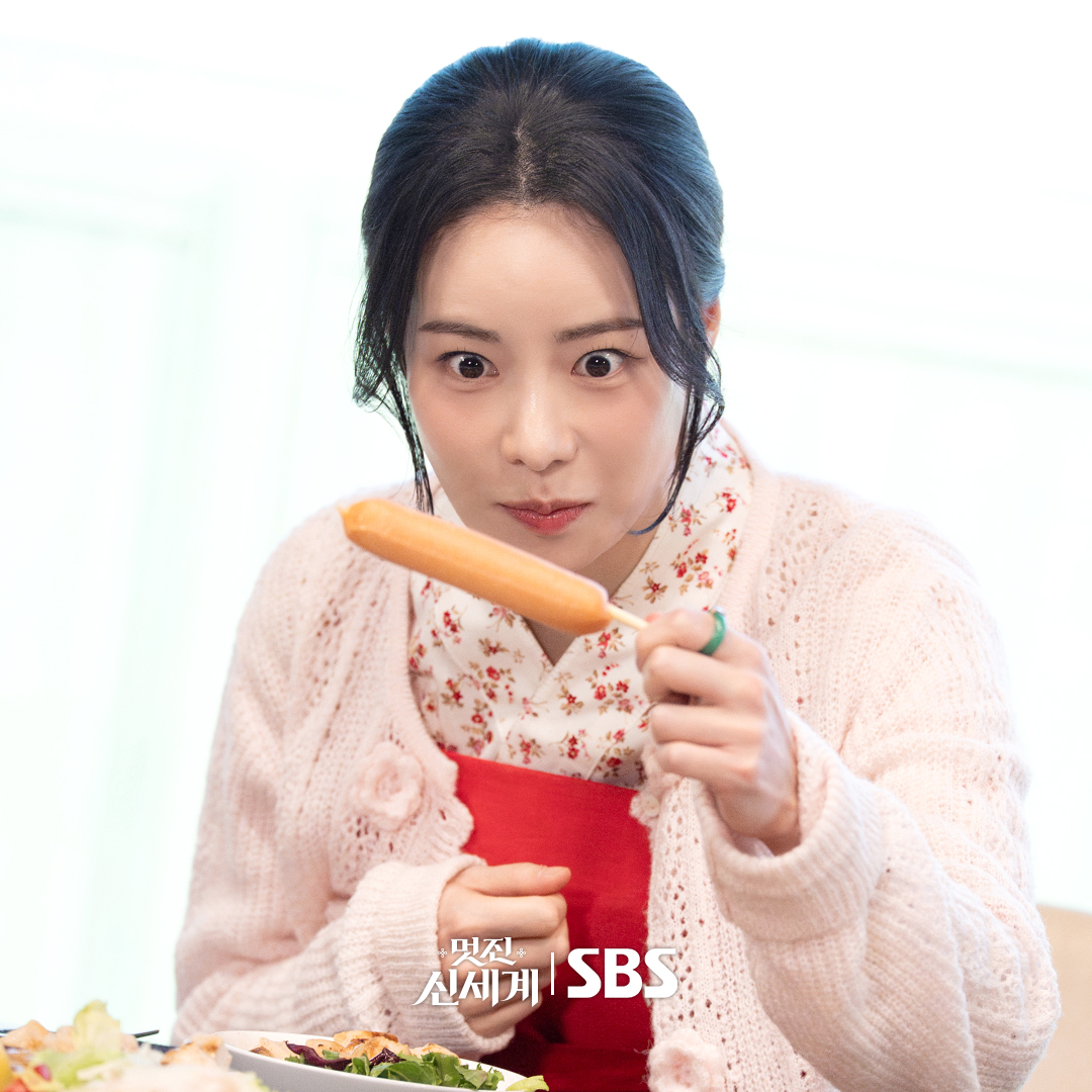 bzvn-my-royal-nemesis-ke-thu-hoang-gia-cua-toi-phim-review-lim-ji-yeon (4)