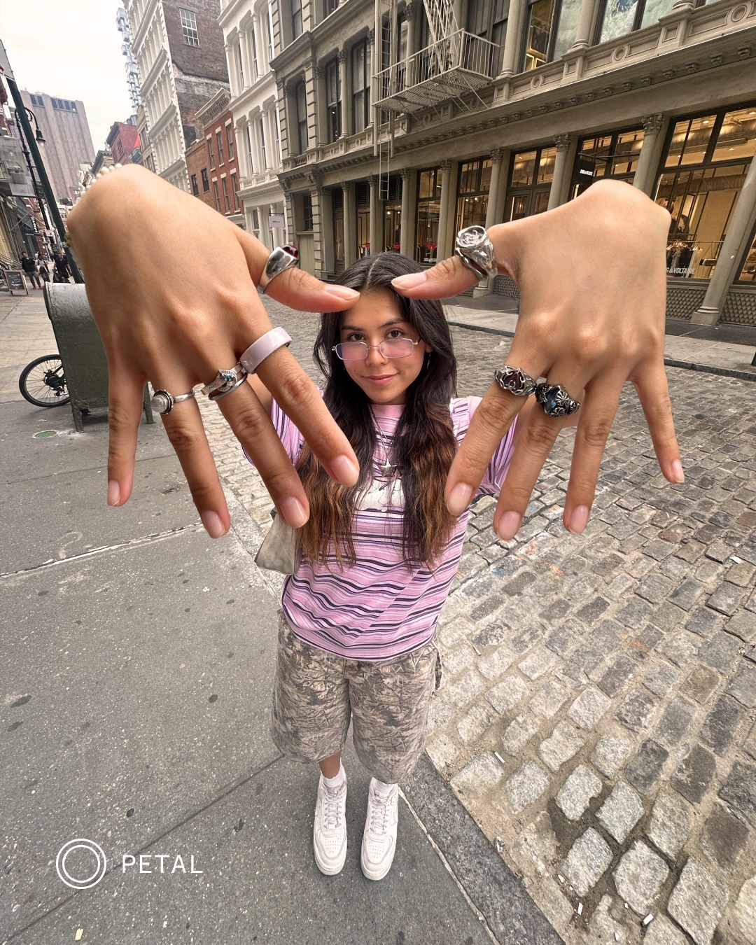 bzvn-nhan-smart-ring-ourra-ring-4-lisa-blackpink (7)