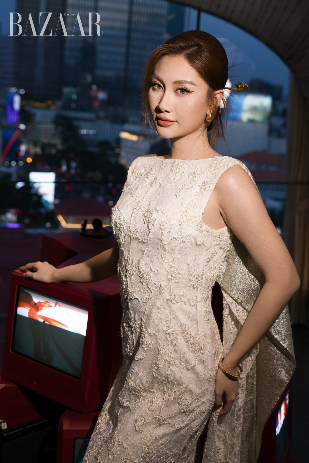 bzvn-soramame-capsule-collection-2026-khach-moi-front-row-miss-cosmo00003