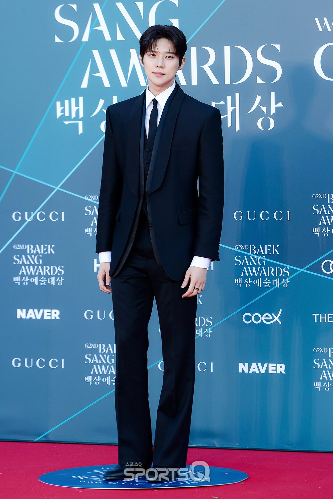 bzvn-tham-do-baeksang-2026-moon-sang-min