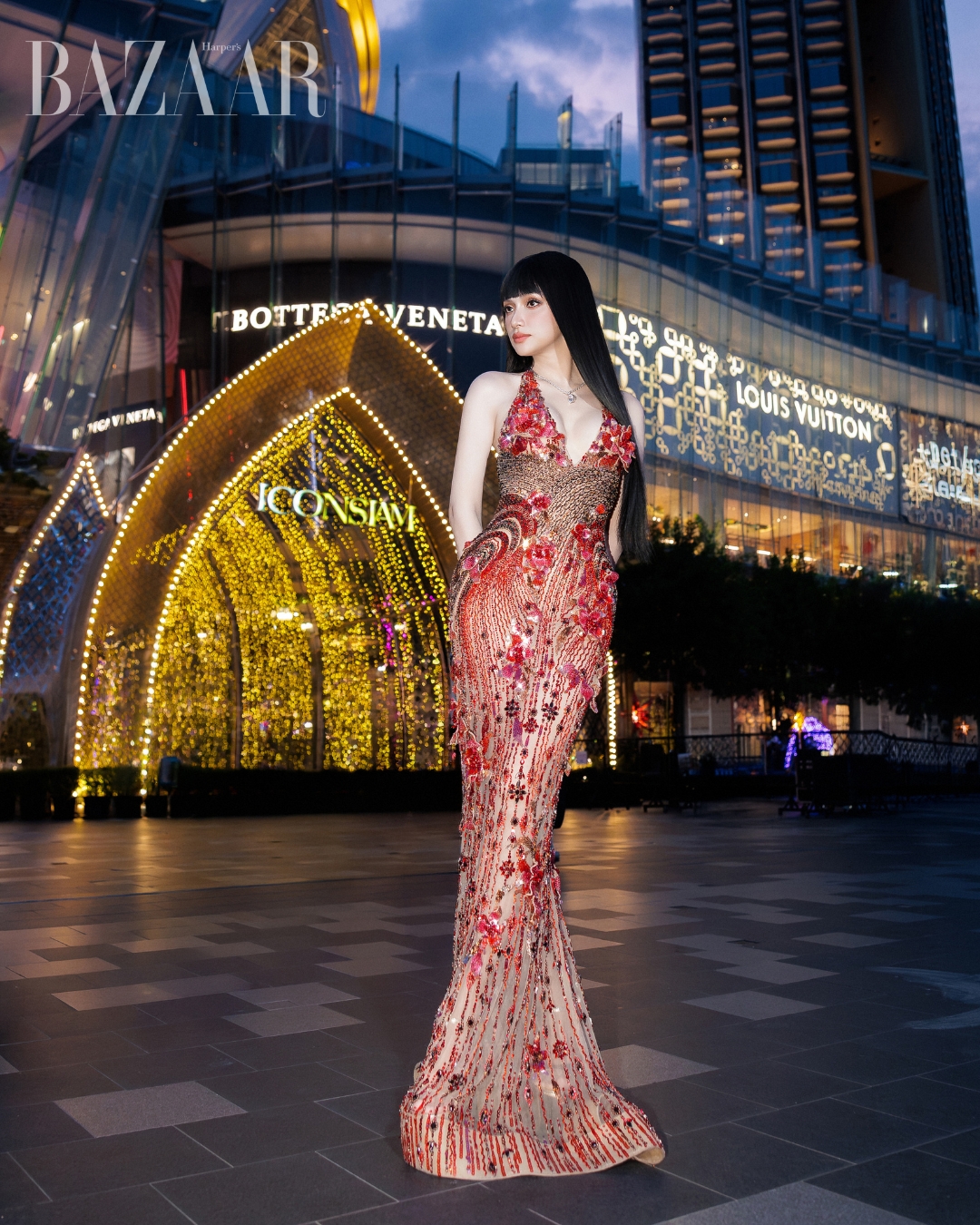 bzvn-thoi-trang-trang-phuc-miss-grand-international-mgi-all-stars-huong-giang-stylist-le-minh-ngoc (1)