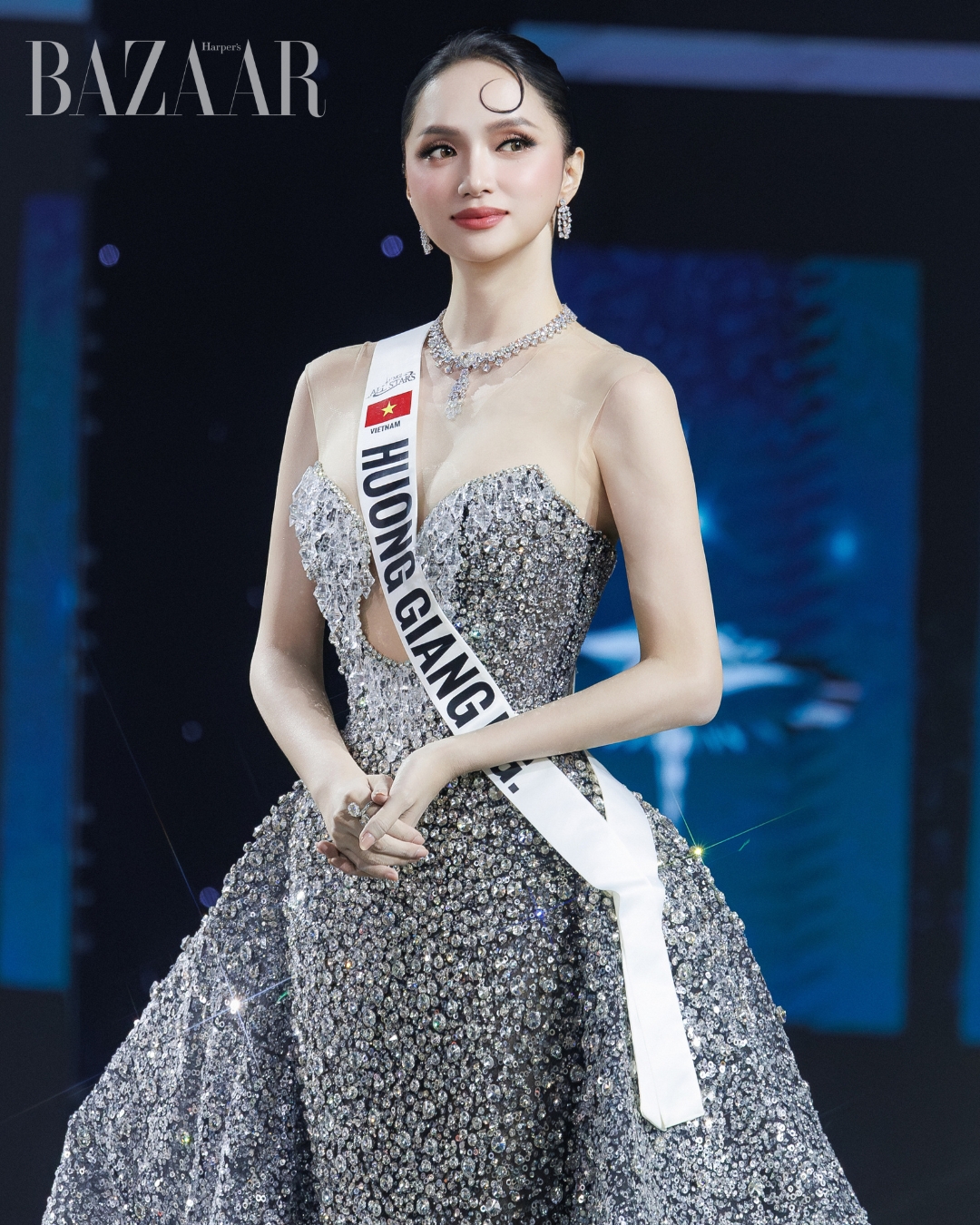 bzvn-thoi-trang-trang-phuc-miss-grand-international-mgi-all-stars-huong-giang-stylist-le-minh-ngoc (16)