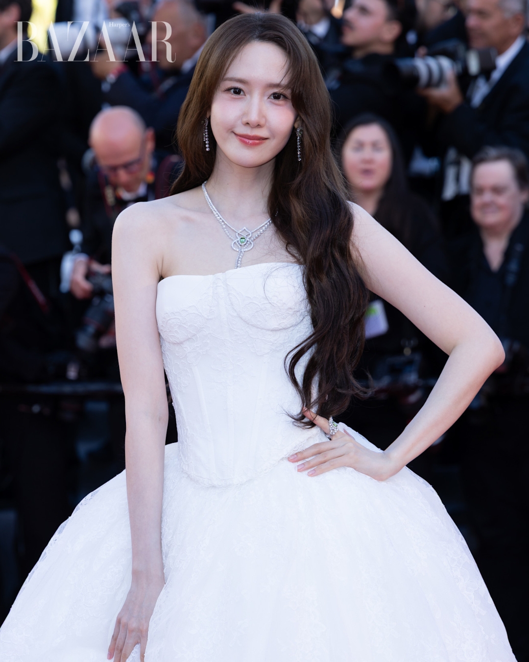 bzvn-yoona-cannes-202600001