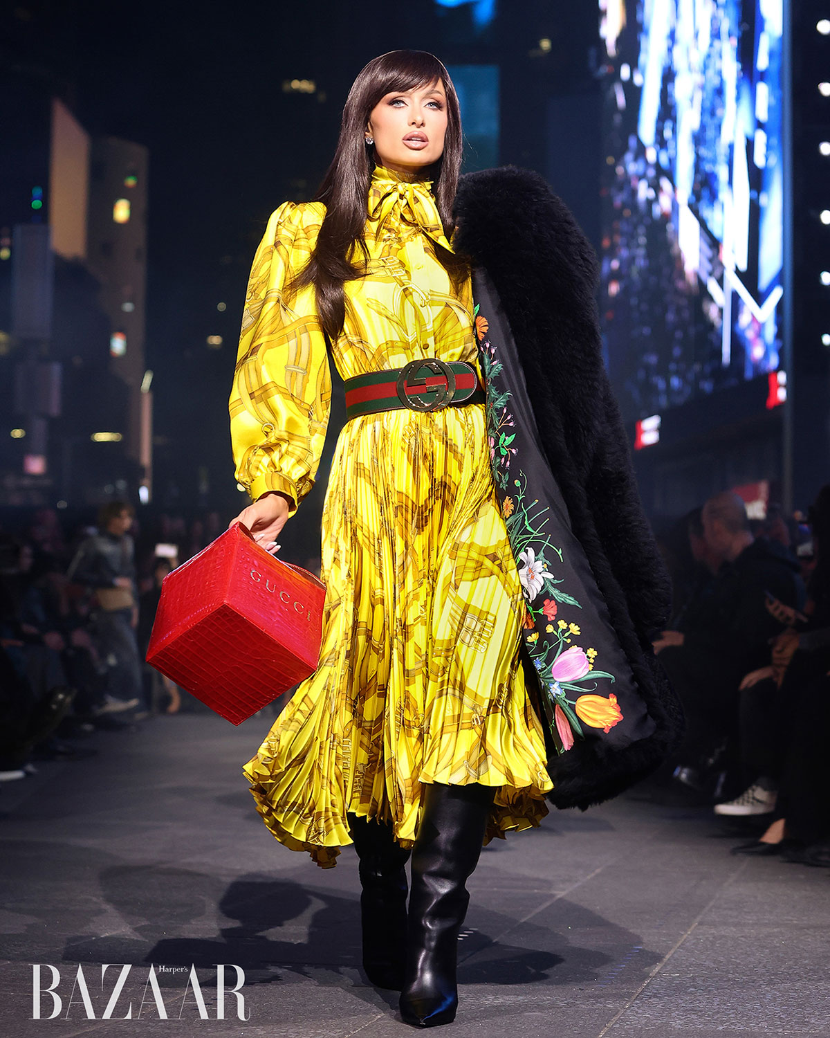 Gucci Flora: Họa tiết hoa ẩn trong mình mật mã di sản Florence插图6