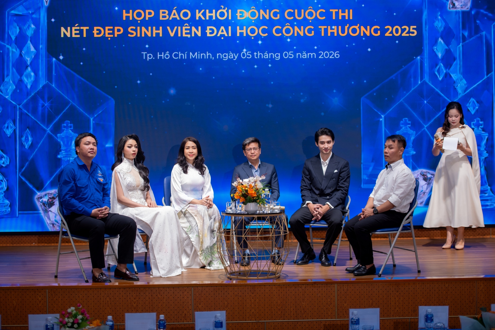 Nam vương Tuấn Ngọc tái xuất tại cuộc thi Nét đẹp Sinh viên Đại học Công Thương插图4