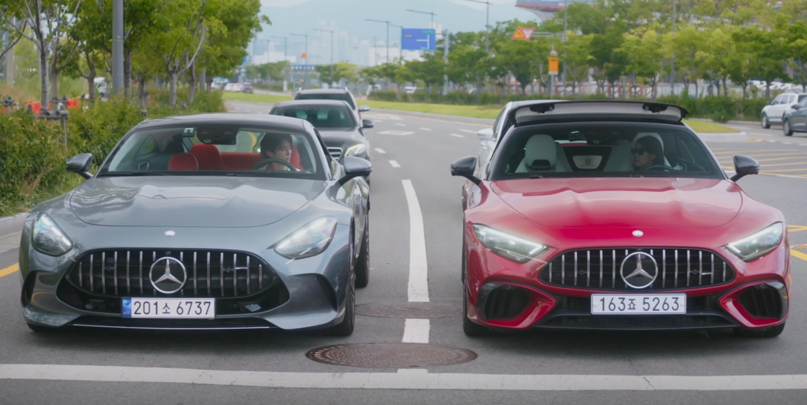 quang-cao-xe-mercedes-benz-perfect-crown