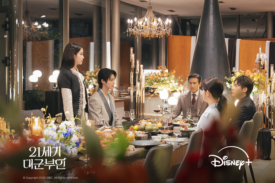 nhung-thac-mac-chua-duoc-giai-dap-trong-ket-phim-perfect-crown