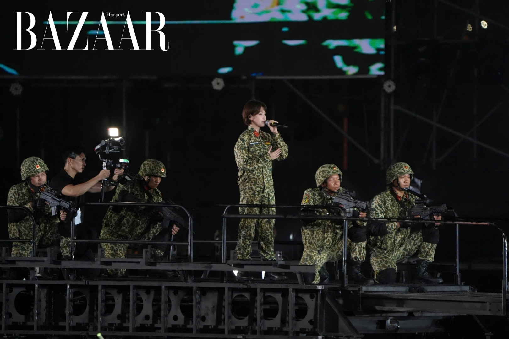 Mãn nhãn dàn khí tài xuất hiện tại Sao Nhập Ngũ Concert 2026插图12 Mãn nhãn dàn khí tài xuất hiện tại Sao Nhập Ngũ Concert 2026插图12