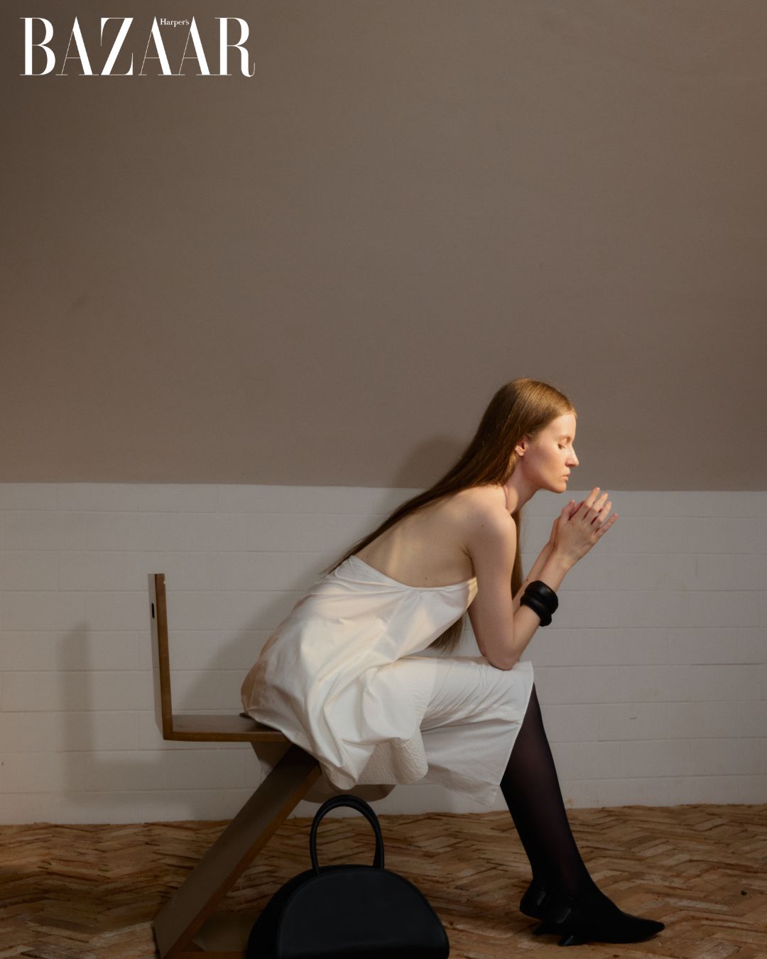 Cô Em Trendy Khánh Linh làm vedette cho NTK Hoàng Huyền 插图4 Cô Em Trendy Khánh Linh làm vedette cho NTK Hoàng Huyền 插图4