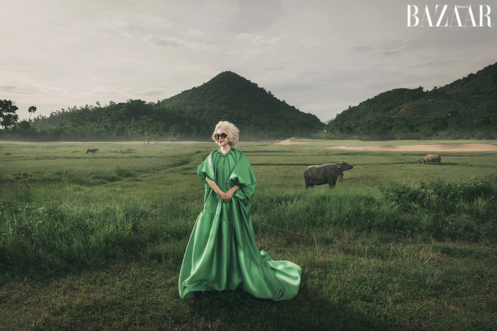 Giáo sư – Tiến sĩ Thái Kim Lan làm nàng thơ cho VUNGOC&SON Resort 2026插图1 Giáo sư – Tiến sĩ Thái Kim Lan làm nàng thơ cho VUNGOC&SON Resort 2026插图1
